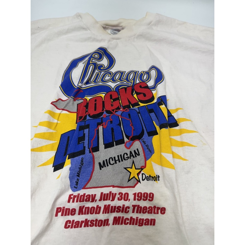 Hanes T-Shirt Men's Vintage White XXL Chicago Rocks Detroit 1999 Concert Graphic